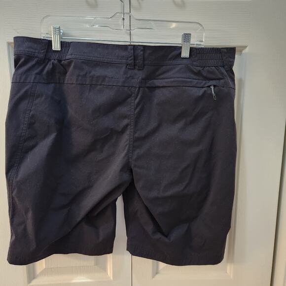 Odlo Wedge Walking Shorts Size Men's 38 Black - Picture 7 of 10